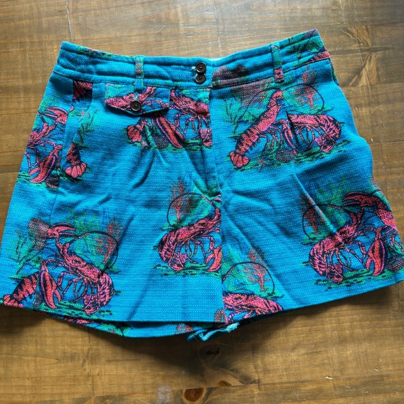 J.Crew Pleated Woven Shorts in Lobster Print Grasscloth-Women's 4 - Picture 1 of 4